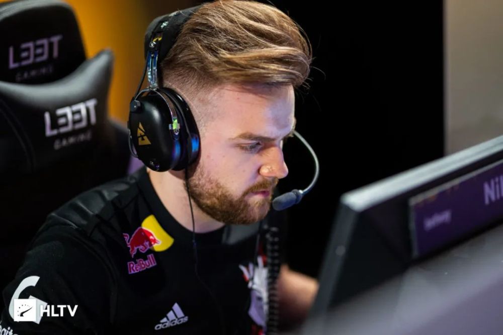 后卫起手 后卫起手